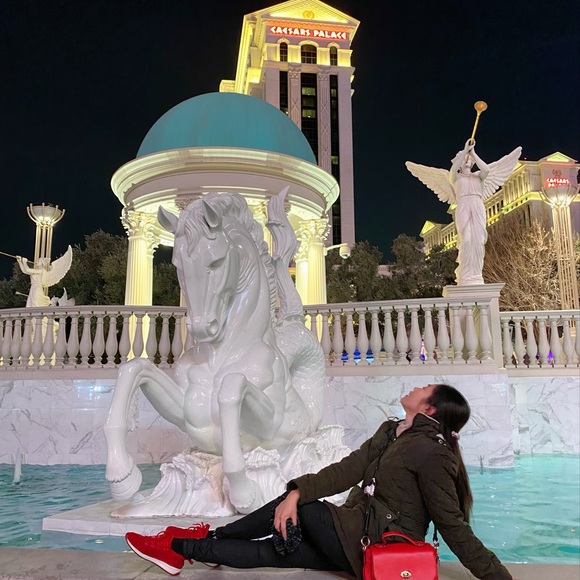 Meet your Posher, Matheresa - Picture 12 of 16